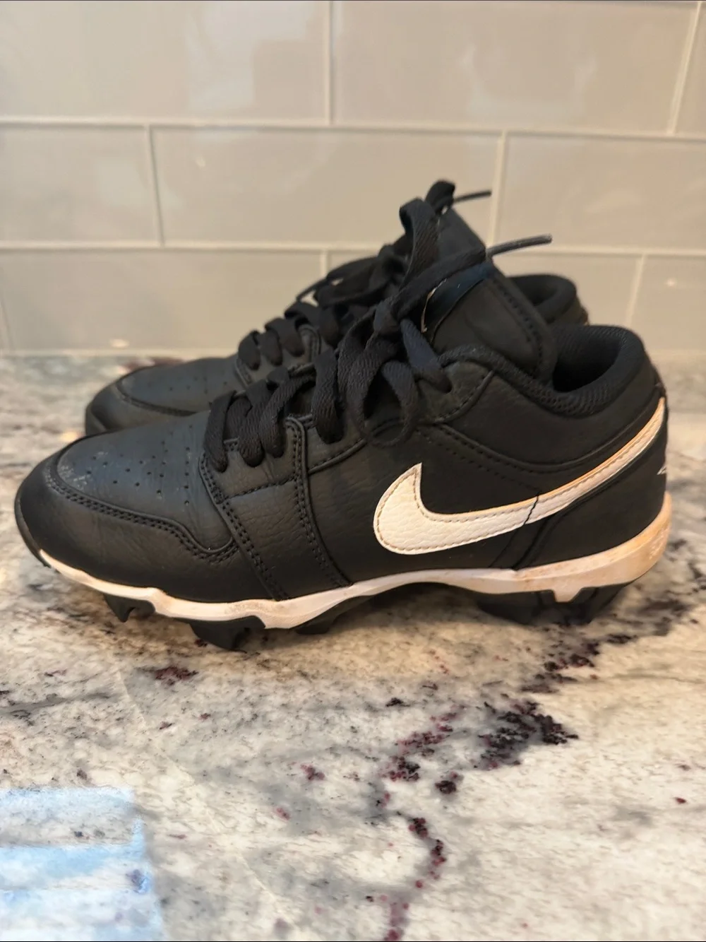 Nike Kids Black and Cream Swoosh Baseball Cleats